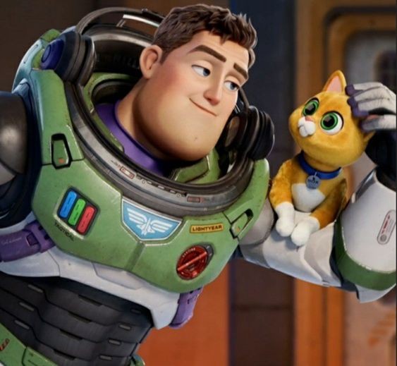  BUZZ L' ECLAIR LE FILM